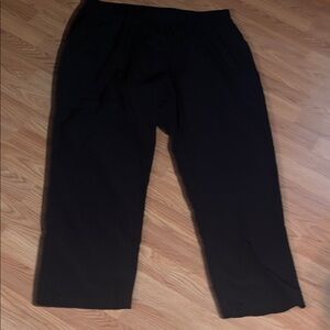 Women scrub set pants and blouse, blouse and pants has pockets.. best offer